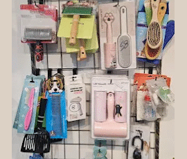 Quality grooming tools for pets at Blue Bear Clinic Dog grooming tools and supplies at Blue Bear Clinic for pet care